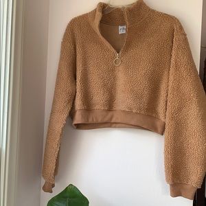 Cropped Sherpa 3/4 zip